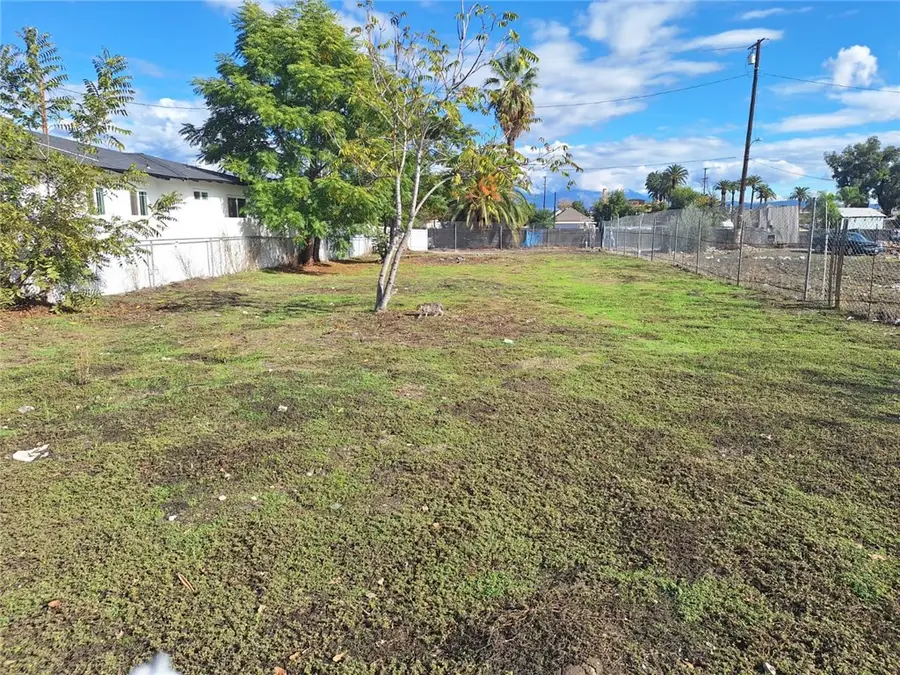157 J, San Bernardino, CA 92410 - #3