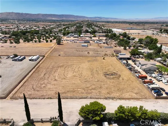 27 Saint W Drt Vic Avenue, Palmdale, CA 93551 - #1