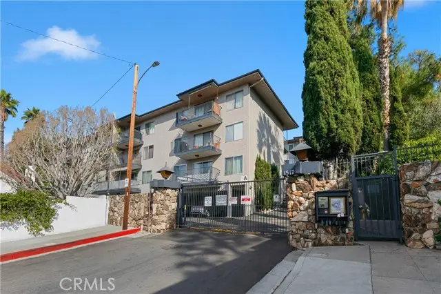 1517 Garfield  #53, Glendale, CA 91205 - Image #3