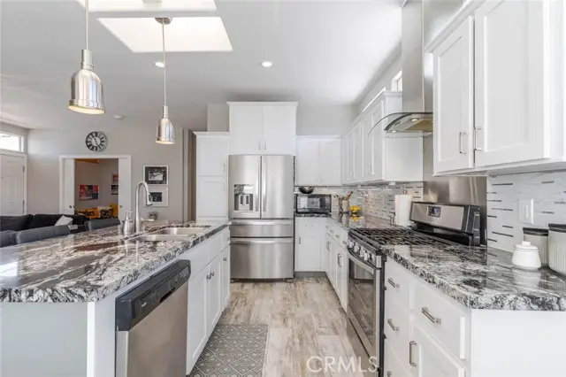 11 Oxford Way, Northridge, CA 91324 - #3