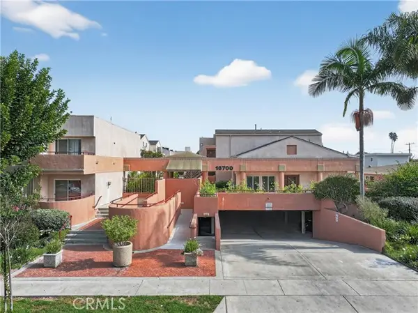 16700 Yukon Avenue  #202, Torrance, CA 90504