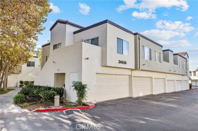 24474 Valle Del Oro  #201, Newhall, CA 91321 - Image #1