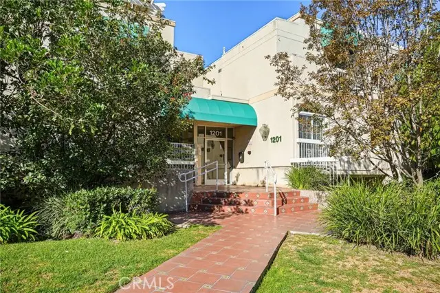 1201 Viola  #104, Glendale, CA 91202 - Image #1