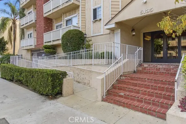 5135 Zelzah  #100, Encino, CA 91316