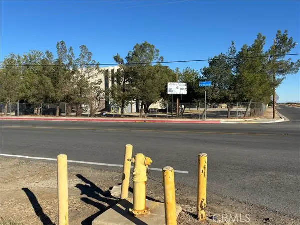 100 Palmdale Blvd, Littlerock, CA 93543