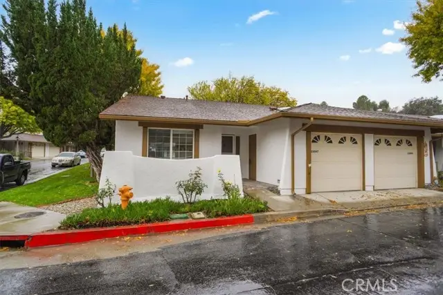 26847 Oak Branch, Newhall, CA 91321 - Image #1