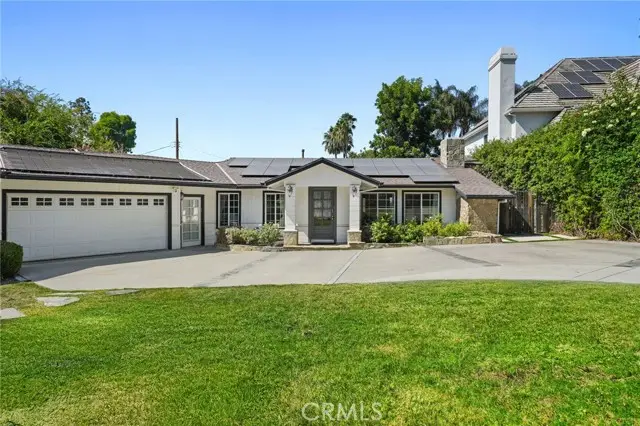 18433 Tarzana Drive, Tarzana, CA 91356 - Image #1