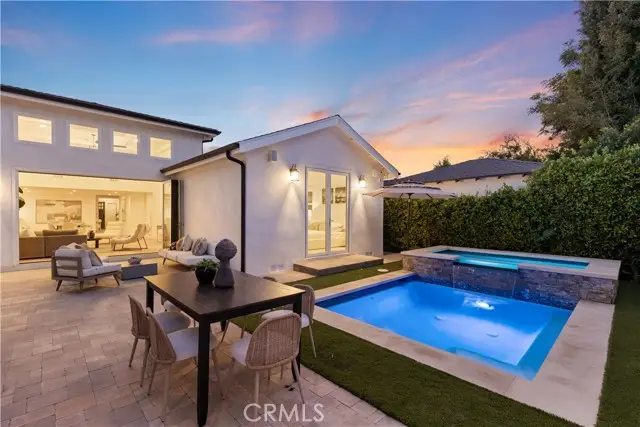 12947 La Maida Street, Sherman Oaks, CA 91423 - Image #2