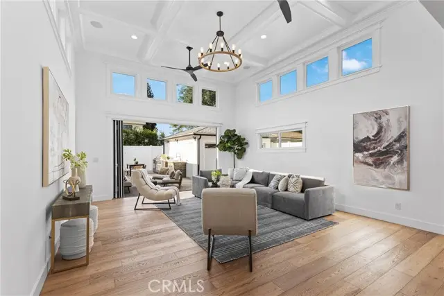 12947 La Maida Street, Sherman Oaks, CA 91423 - Image #3