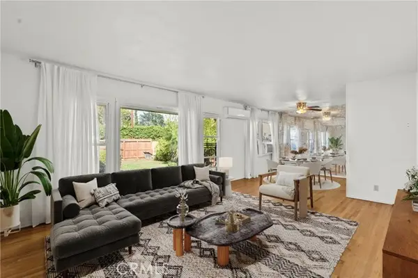 16731 Victory, Van Nuys, CA 91406