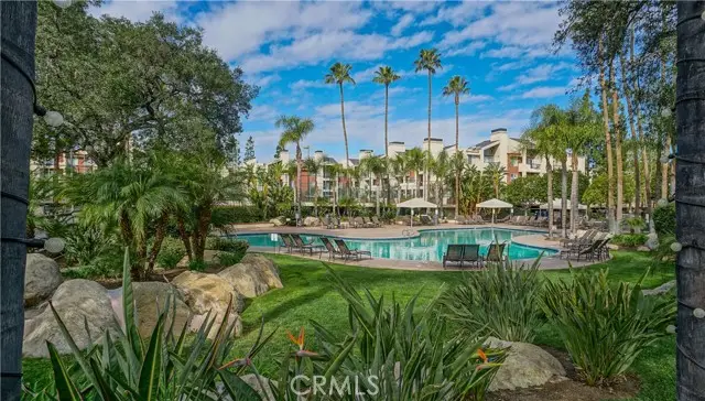 5515 Canoga  #318, Woodland Hills, CA 91367 - Image #2