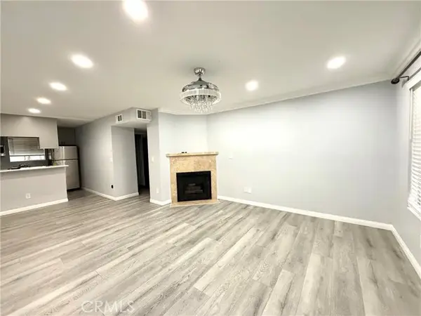 7035 Woodley  #116, Van Nuys, CA 91406