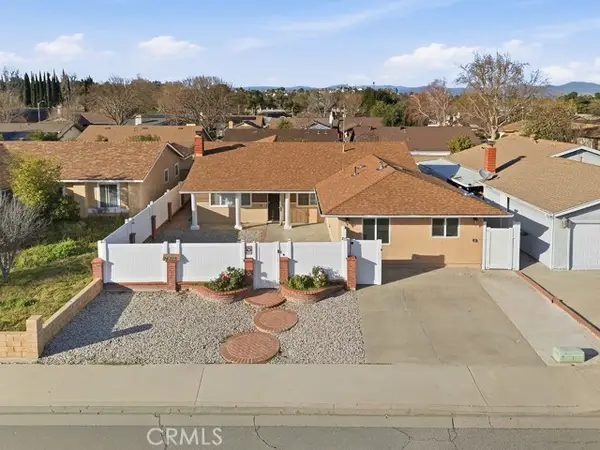 24305 Wabuska, Newhall, CA 91321