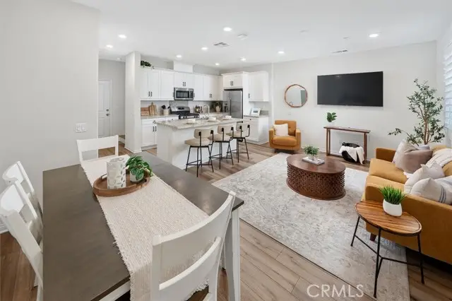 22812 Harvest Mill, Saugus, CA 91350 - #3