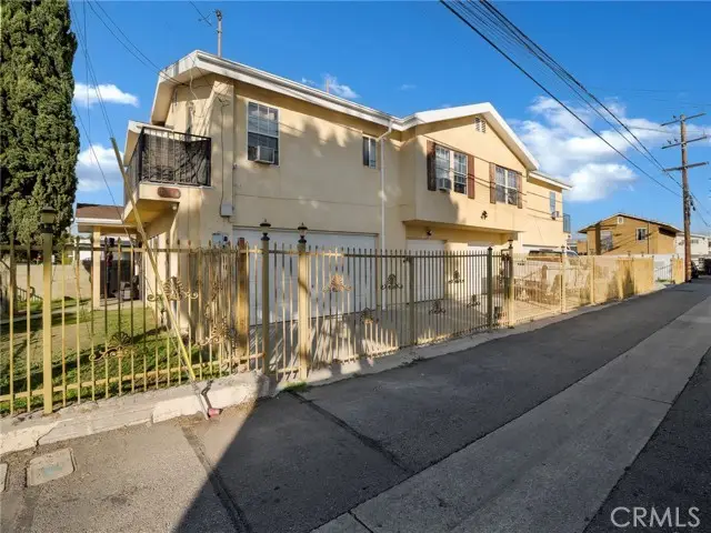 7114 el Selinda Ave, Bell Gardens, CA 90201 - #1