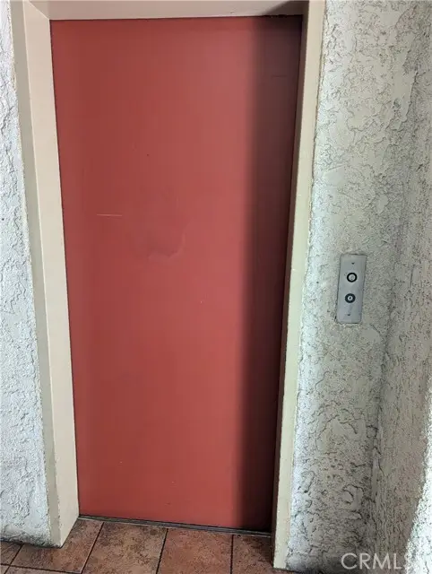 18530 Hatteras St Unit 329, Tarzana, CA 91356 - #3