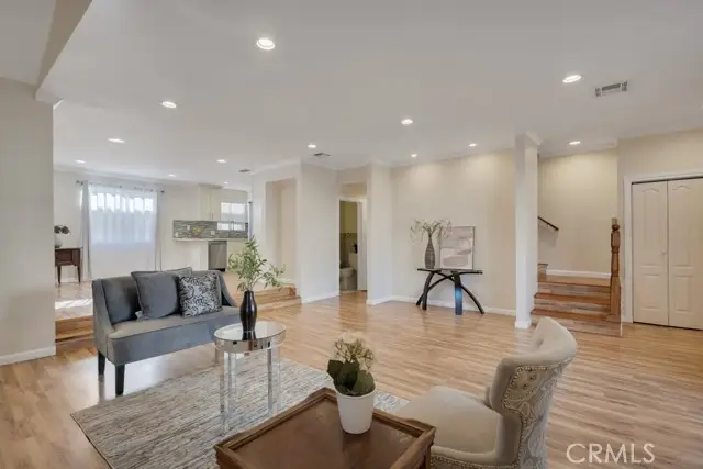 8958 Burnet Avenue  #E6, North Hills, CA 91343 - Image #1