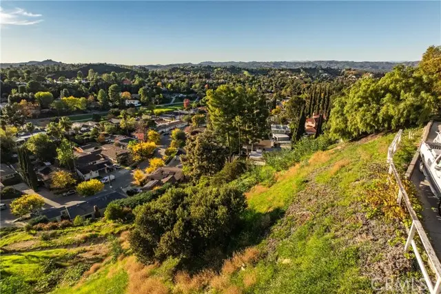 35 TORREON Drive, Woodland Hills, CA 91364 - #2