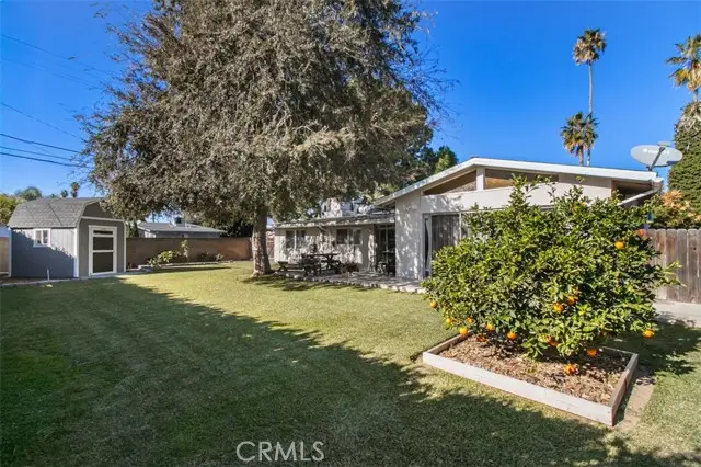 19462 Arminta, Reseda, CA 91335 - Image #3