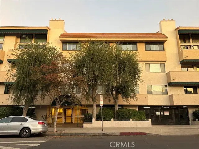 5310 Zelzah  #303, Encino, CA 91316 - Image #2