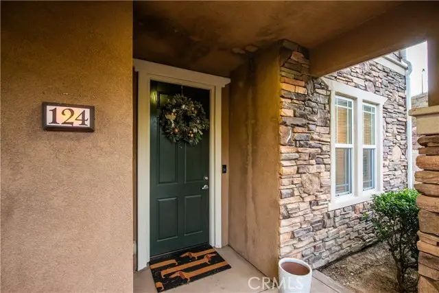 16479 Nicklaus  #124, Sylmar, CA 91342 - Image #3