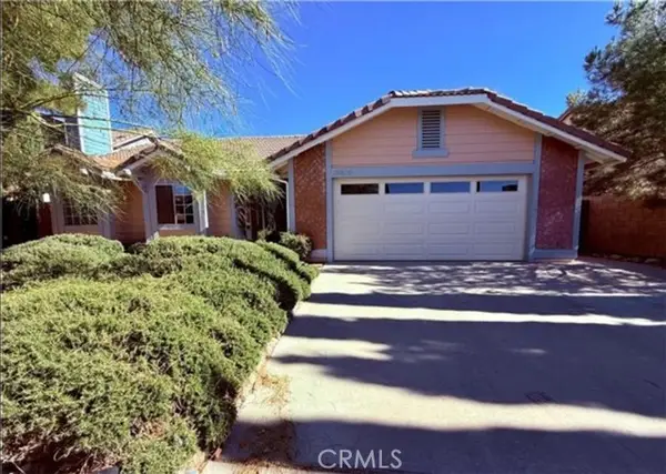 39330 Gainsborough, Palmdale, CA 93551