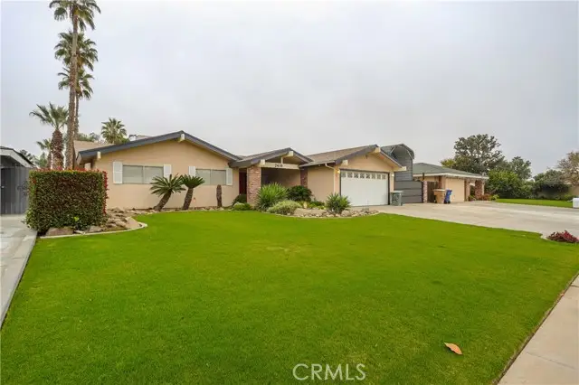2416 Bladen, Bakersfield, CA 93309 - Image #2
