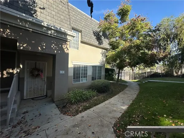 6561 Vanalden Ave  #5, Reseda, CA 91335