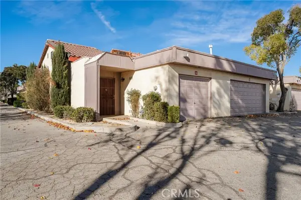 43334 32nd St #34, Lancaster, CA 93536