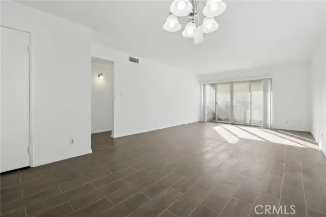 20134 Leadwell Street  #263, Winnetka, CA 91306 - Image #3