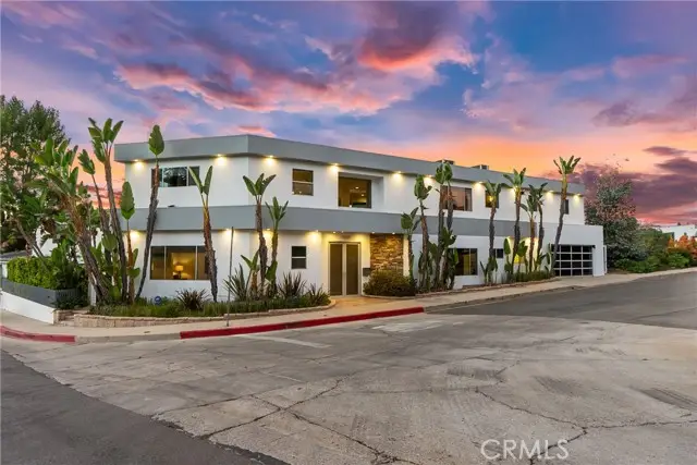 11527 Dona Dolores, Studio City, CA 91604 - #3