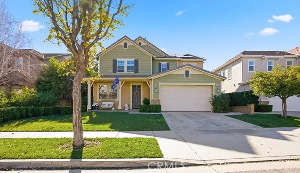 22458 Plantation Court, Saugus, CA 91350