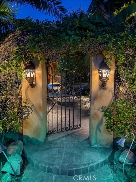 3524 Grand View Boulevard, Los Angeles, CA 90066