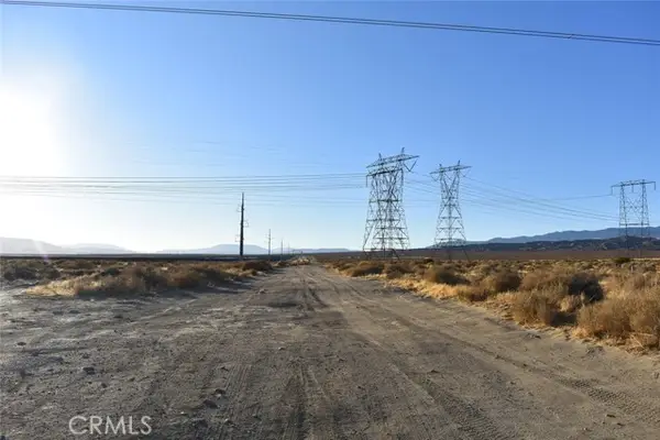 19300 Astoria Avenue, Rosamond, CA 93560