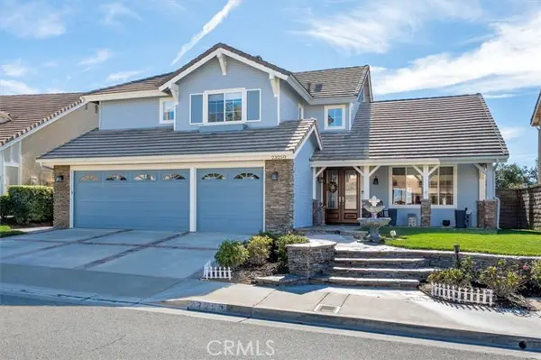 23250 Sherwood Place, Valencia, CA 91354