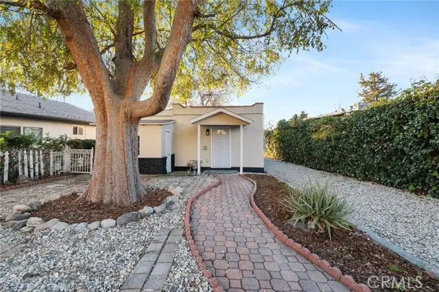 10607 Whitegate Avenue, Sunland, CA 91040 - #1