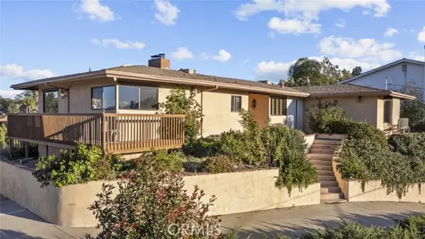 5120 Escobedo Drive, Woodland Hills, CA 91364