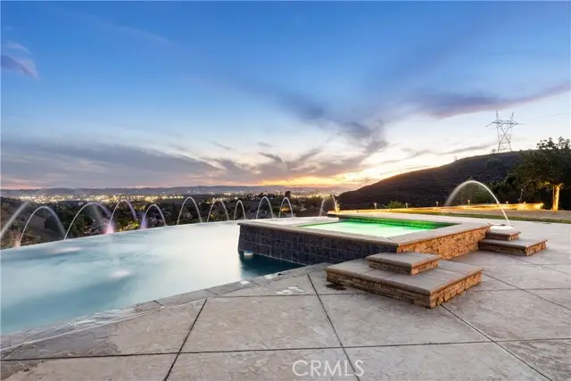 10727 Stallion Ranch Road, Sunland, CA 91040 - #2