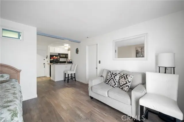 21800 Schoenborn Street  #215, Canoga Park, CA 91304 - Image #3