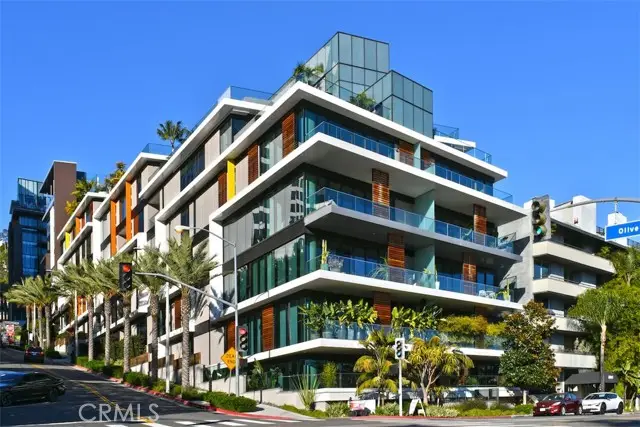 8420 Sunset Boulevard  #403, West Hollywood, CA 90069 - Image #1