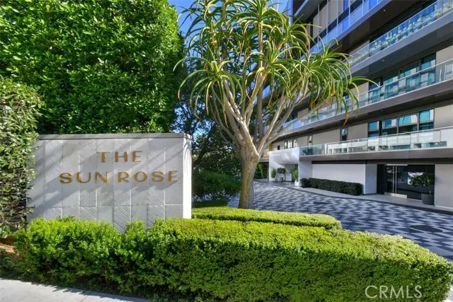 8420 Sunset Boulevard  #403, West Hollywood, CA 90069 - Image #2