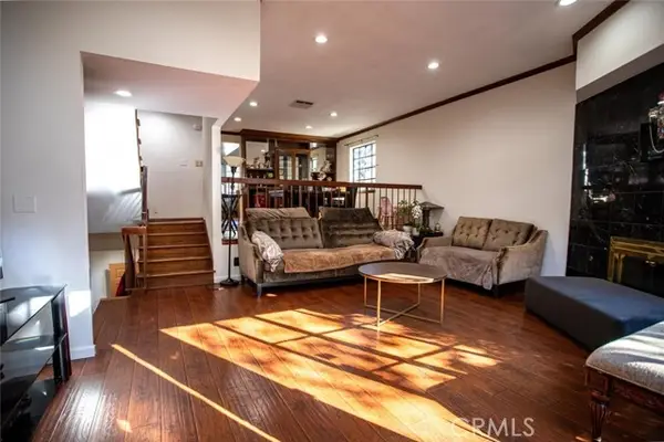 5327 Wilkinson Avenue  #6, Valley Village, CA 91607