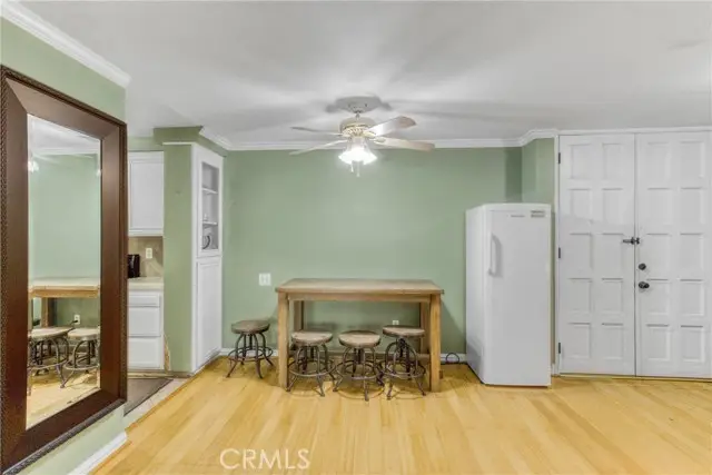 5334 Lindley Avenue  #219, Encino, CA 91316 - Image #3