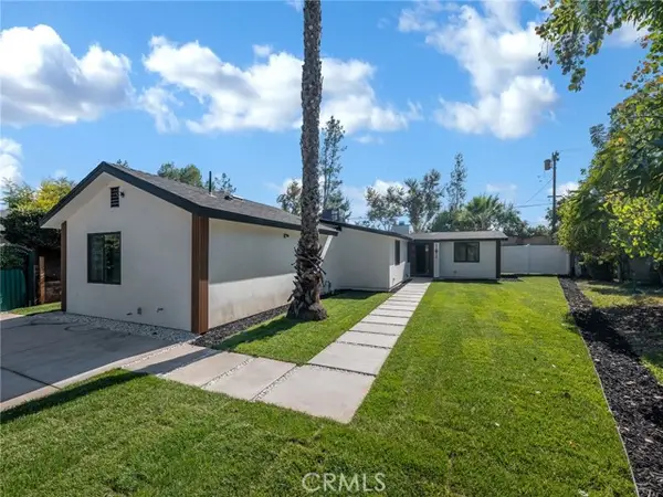 20528 Hamlin Street, Winnetka, CA 91306