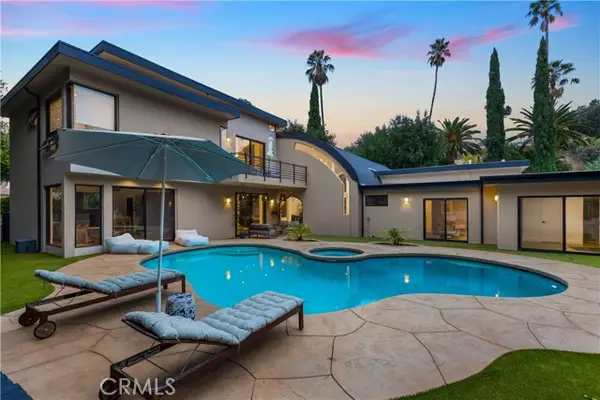 4415 Vanalden Avenue, Tarzana, CA 91356