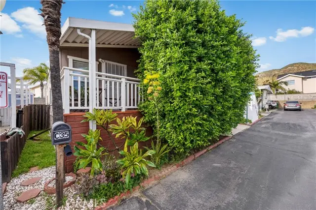 16079 Yarnell Street  #C35, Sylmar, CA 91342 - Image #2