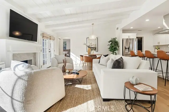 12308 La Maida Street, Valley Village, CA 91607 - Image #2