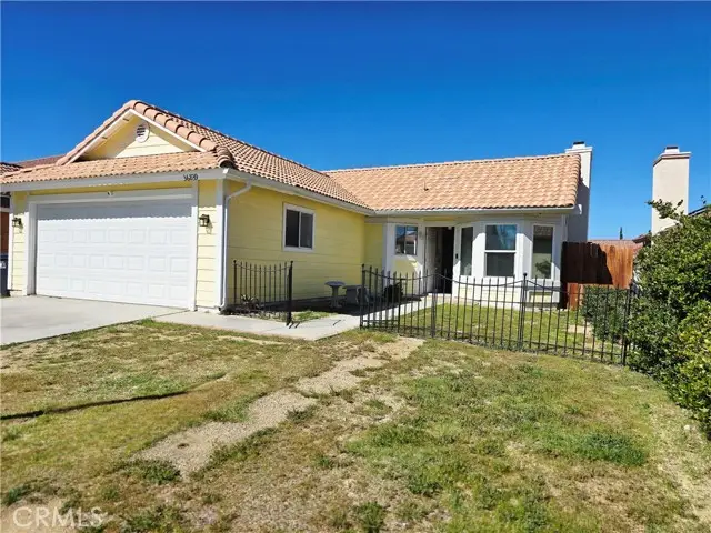 36839 Goldenview, Palmdale, CA 93552 - #1
