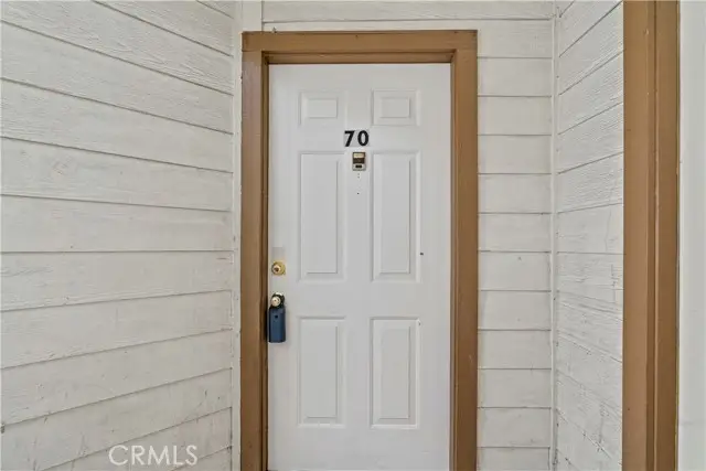 11150 Glenoaks Blvd. #70, Pacoima, CA 91331 - Image #3