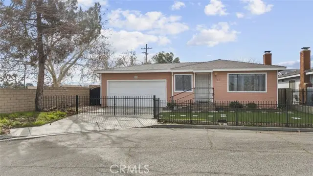 1858 Park Circle Drive, Lancaster, CA 93535 - Image #2